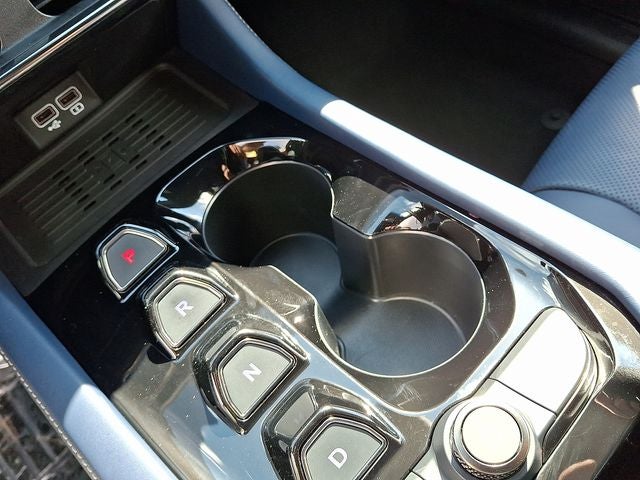 2023 VinFast VF 8 Plus