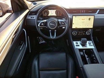 2024 Jaguar F-PACE P250 R-Dynamic S