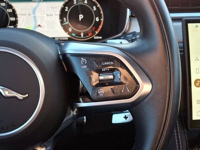 2024 Jaguar F-PACE P250 R-Dynamic S