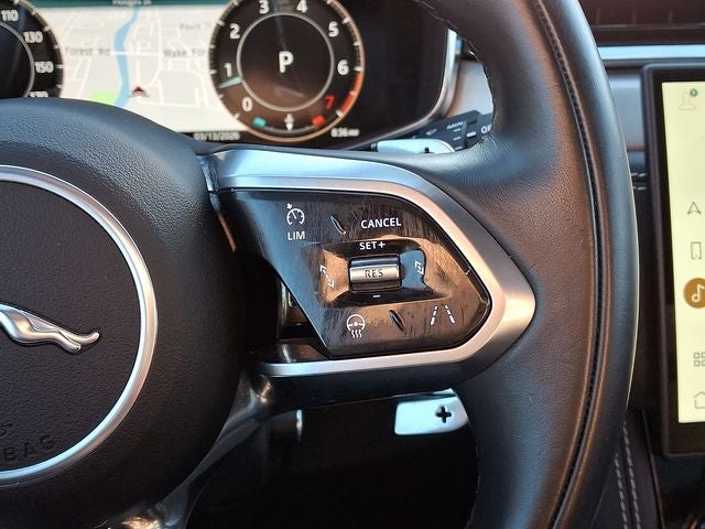 2024 Jaguar F-PACE P250 R-Dynamic S