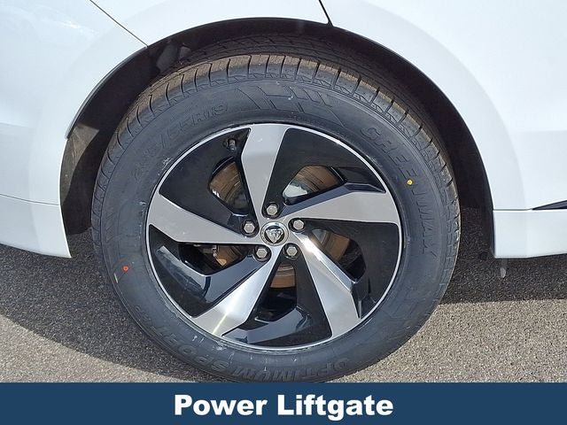 2024 Jaguar F-PACE P250 R-Dynamic S