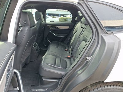 2024 Jaguar F-PACE P250 R-Dynamic S