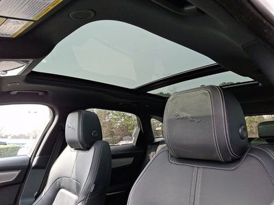 2024 Jaguar F-PACE P250 R-Dynamic S