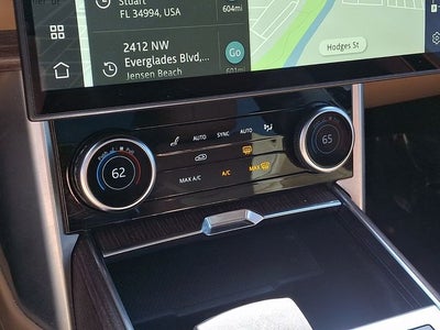 2023 Land Rover Range Rover SE LWB