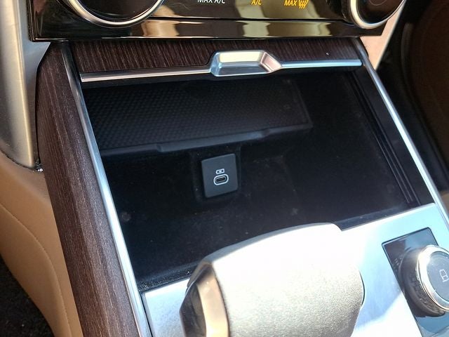 2023 Land Rover Range Rover SE LWB