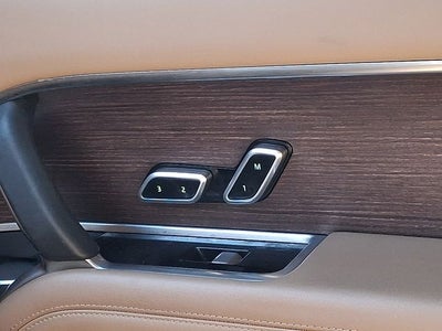 2023 Land Rover Range Rover SE LWB