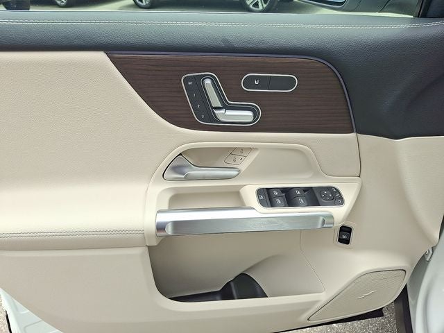 2025 Mercedes-Benz GLB GLB 250 4MATIC®