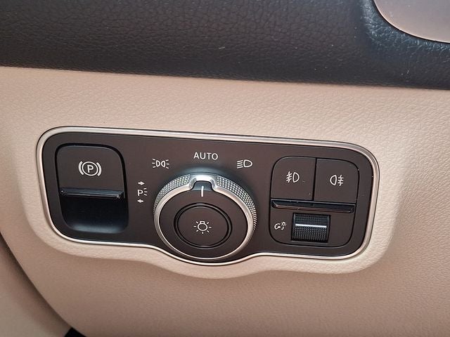 2025 Mercedes-Benz GLB GLB 250 4MATIC®