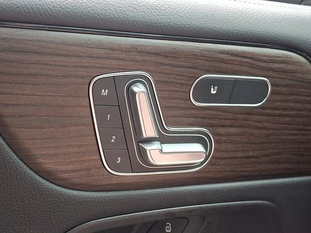 2025 Mercedes-Benz GLB GLB 250 4MATIC®