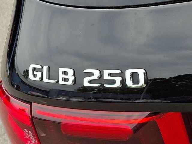 2025 Mercedes-Benz GLB GLB 250 4MATIC®