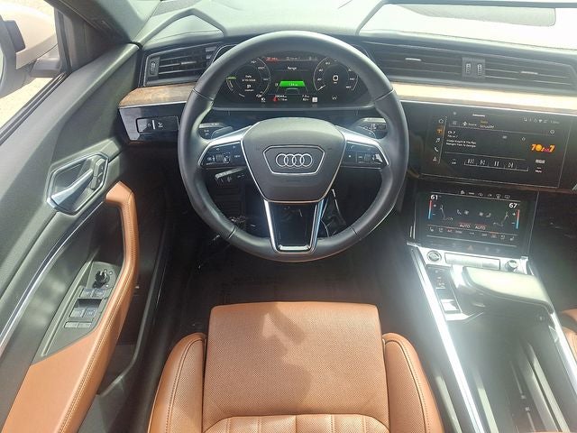 2022 Audi e-tron Sportback S line Prestige quattro