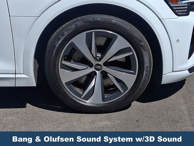 2024 Audi Q8 e-tron Premium Plus quattro
