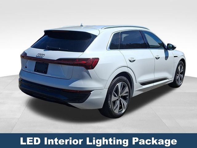 2024 Audi Q8 e-tron Premium Plus quattro