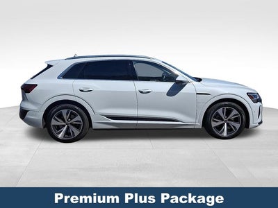 2024 Audi Q8 e-tron Premium Plus quattro