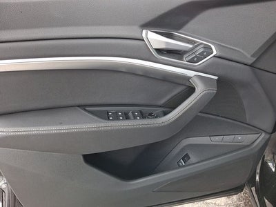 2021 Audi e-tron Premium quattro