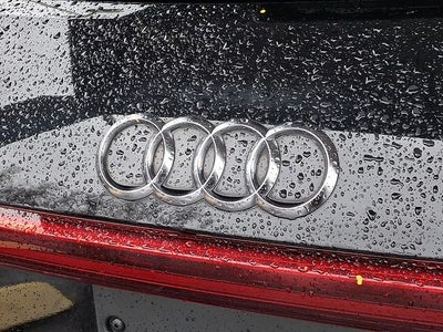 2021 Audi e-tron Premium quattro