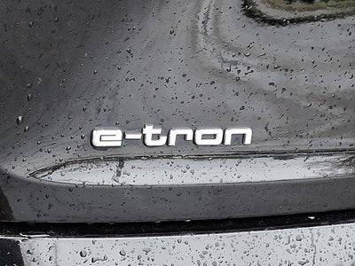 2021 Audi e-tron Premium quattro