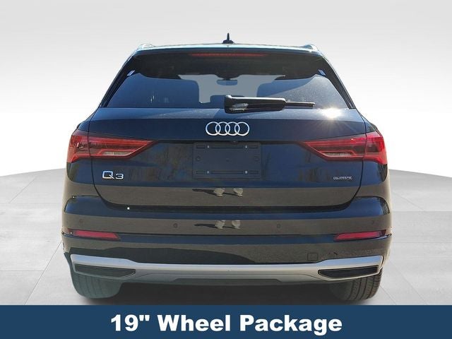 2022 Audi Q3 Premium quattro