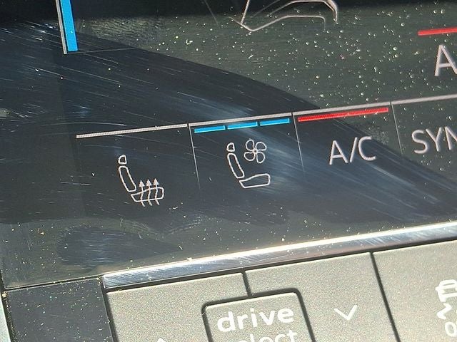 2021 Audi Q8 55 Premium Plus quattro