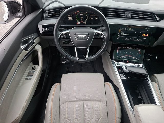 2024 Audi Q8 Sportback e-tron Prestige S line quattro