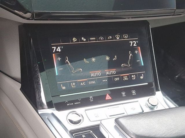 2024 Audi Q8 Sportback e-tron Prestige S line quattro