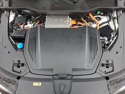 2024 Audi Q8 Sportback e-tron Prestige S line quattro