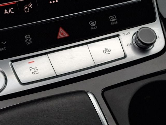 2020 Audi Q8 55 Prestige quattro
