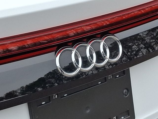 2020 Audi Q8 55 Prestige quattro