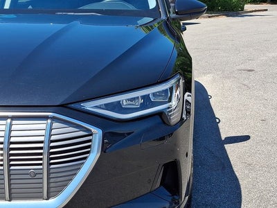 2019 Audi e-tron Premium Plus quattro
