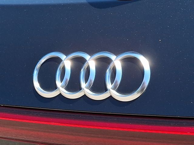 2019 Audi e-tron Premium Plus quattro