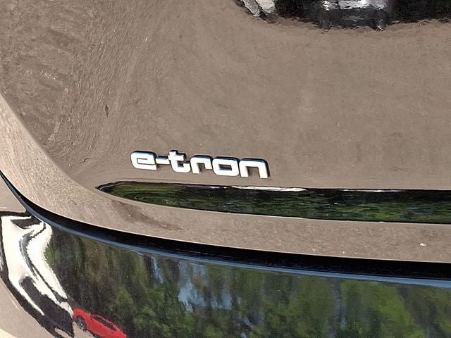2019 Audi e-tron Premium Plus quattro