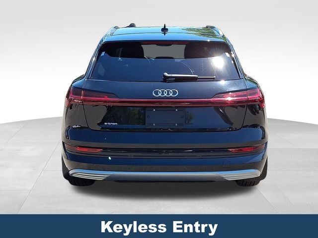 2019 Audi e-tron Premium Plus quattro
