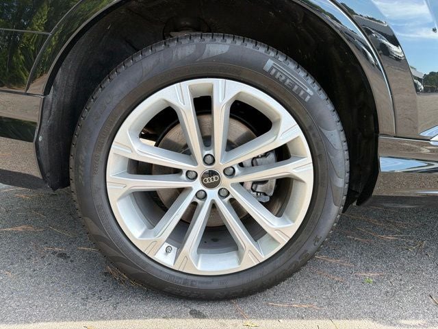 2025 Audi Q7 45 Premium Plus quattro