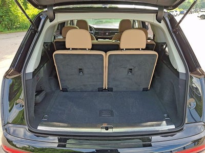 2025 Audi Q7 45 Premium Plus quattro