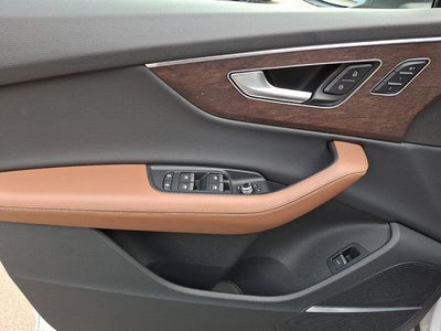 2025 Audi Q7 55 Premium Plus quattro