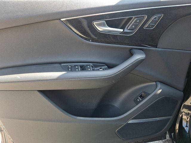 2023 Audi Q7 55 Premium Plus quattro