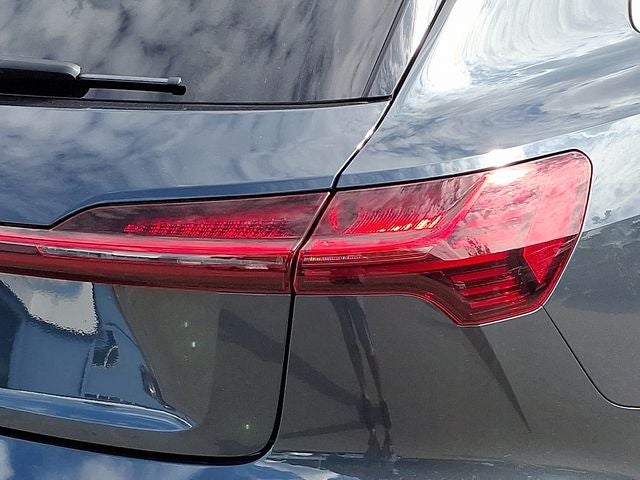 2019 Audi e-tron Prestige quattro