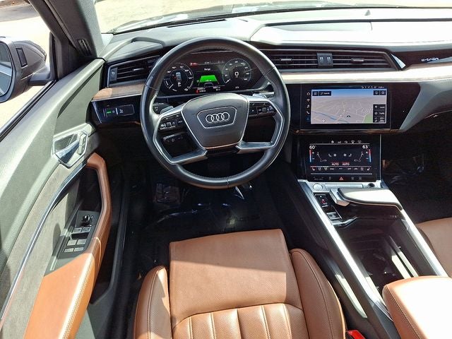 2019 Audi e-tron Prestige quattro