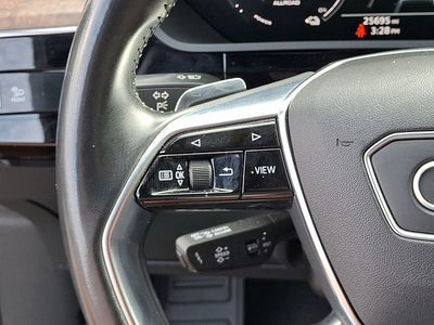 2019 Audi e-tron Prestige quattro