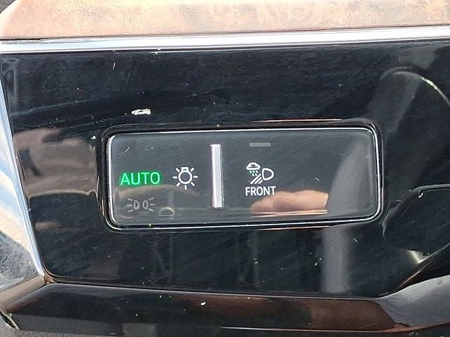 2019 Audi e-tron Prestige quattro