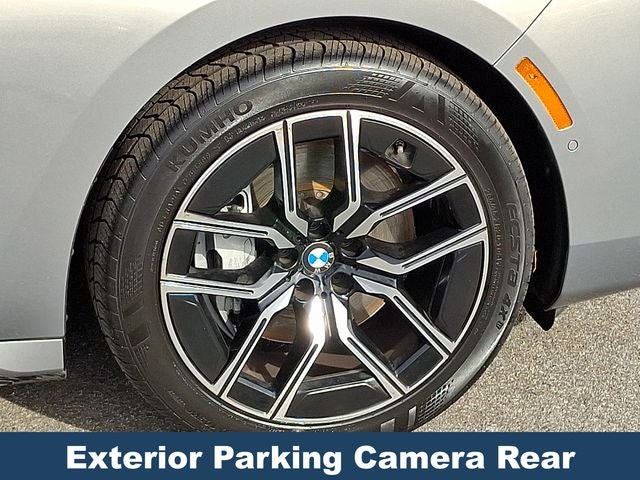 2025 BMW 7 Series 740i