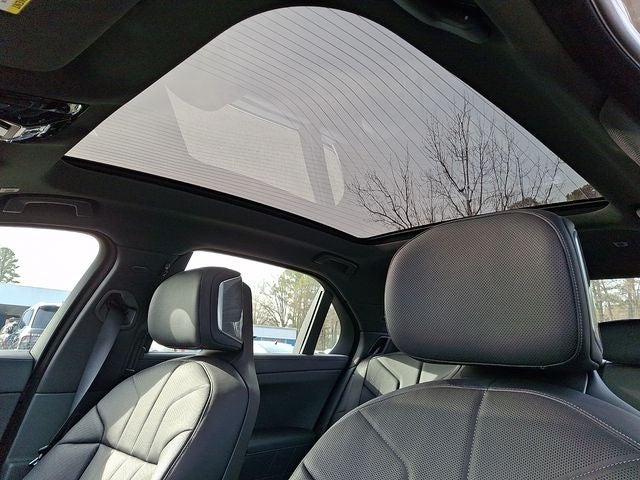 2025 BMW 7 Series 740i