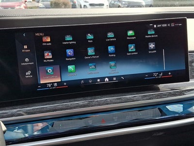 2025 BMW 7 Series 740i