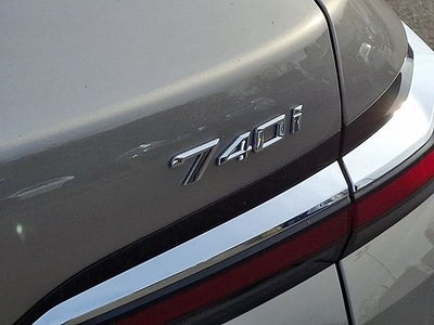 2025 BMW 7 Series 740i