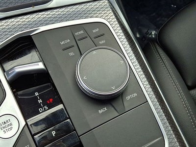 2025 BMW 3 Series 330i xDrive