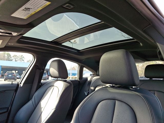 2021 BMW 2 Series 228i