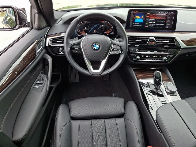 2023 BMW 5 Series 530i