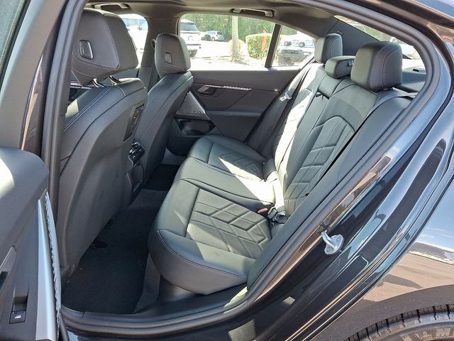 2025 BMW 5 Series 540i xDrive