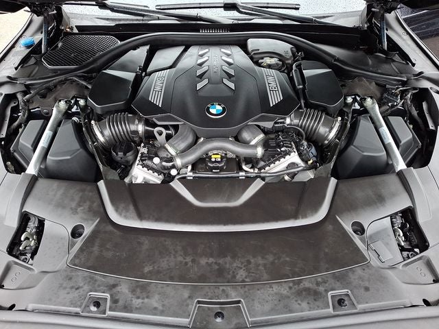 2022 BMW 7 Series 750i xDrive
