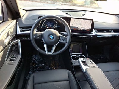 2025 BMW X2 xDrive28i